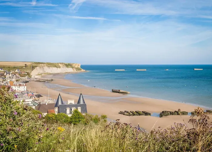 Bord De Mer, Chalet En Bois Avec Tandem